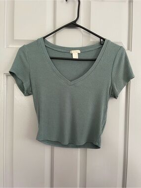 Bozzolo Ribbed V-Neck Crop Top - Sage